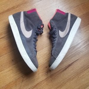 Vintage 2013 Suede Nike Mid Blazer Hi Tops